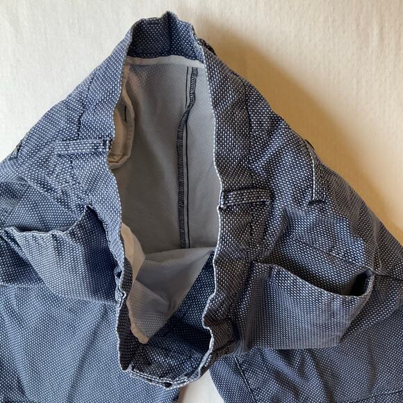 Michael Kors Men Flat Front Khaki Shorts size 30, Blue - Picture 8 of 11